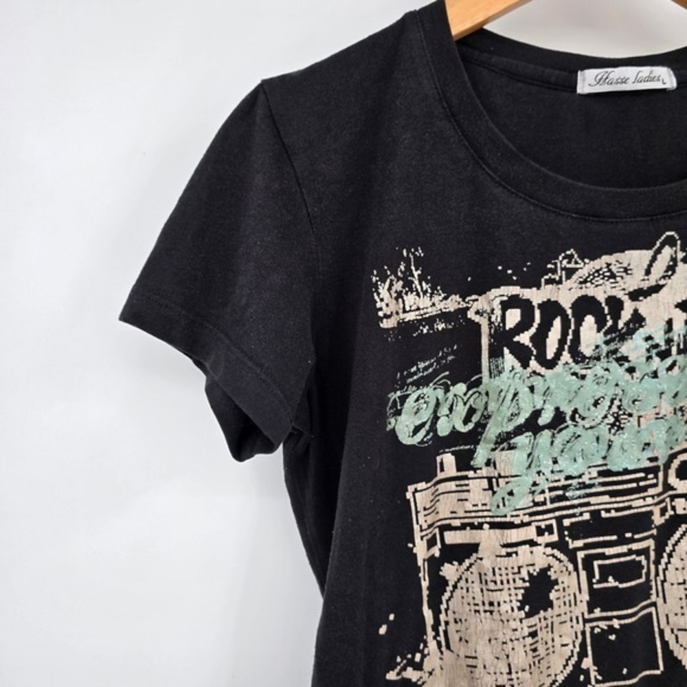 Hasse Ladies Y2K Vintage‎ Rock Roll Graphic Tee Boombox Print Short Sleeve Top - Picture 3 of 7